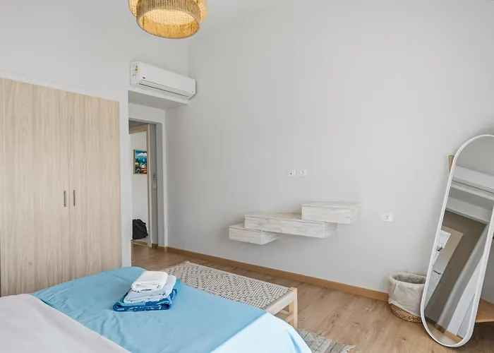 The Sandy Feet Sea Front Appartement